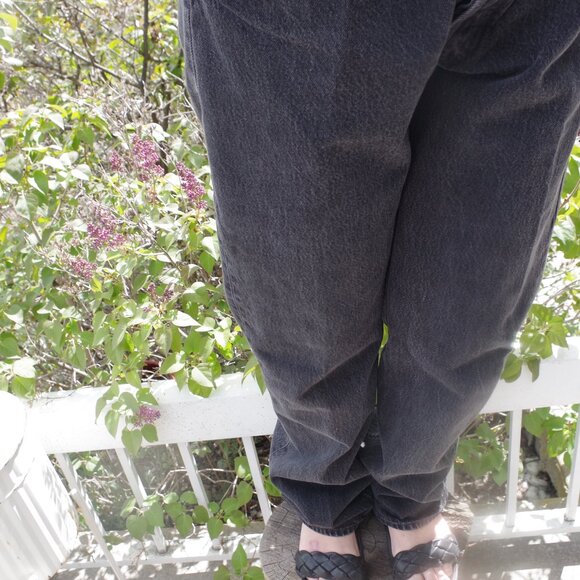 Vintage 501 Levi's Black Women's  Jeans From 1996 Plus Size - Picture 2 of 3